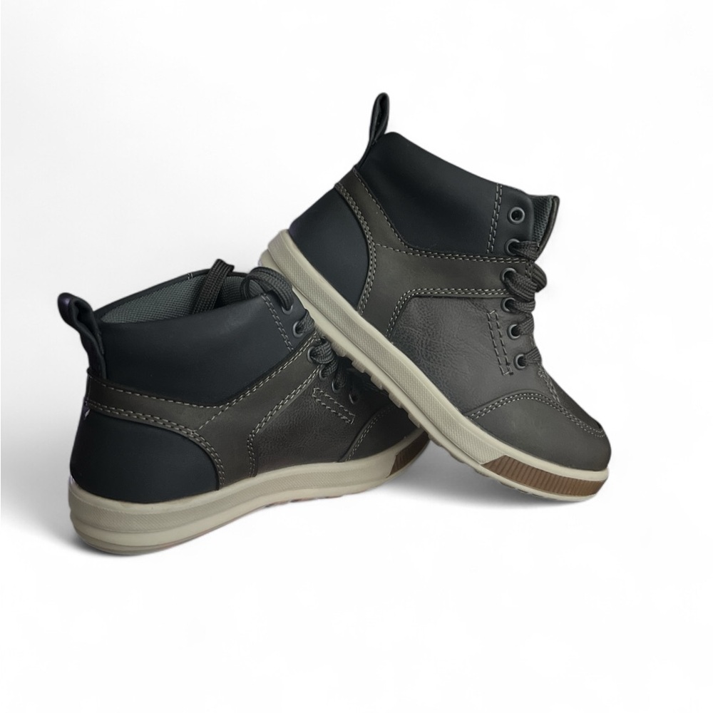 Deer Stags‎ Boys Size 13M Gray Landry Lace Up High-Top Sneaker Boot